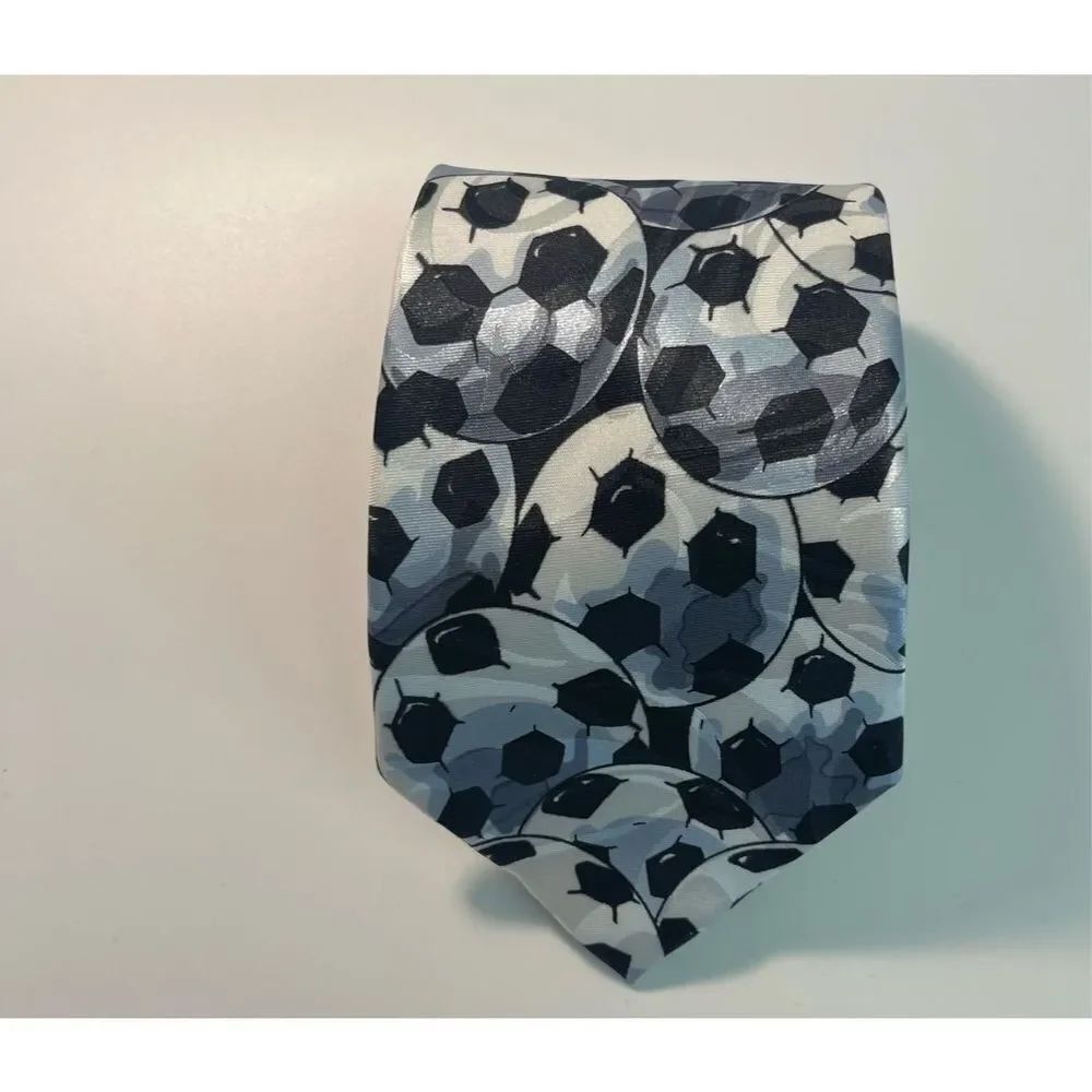 Steven Harris tie